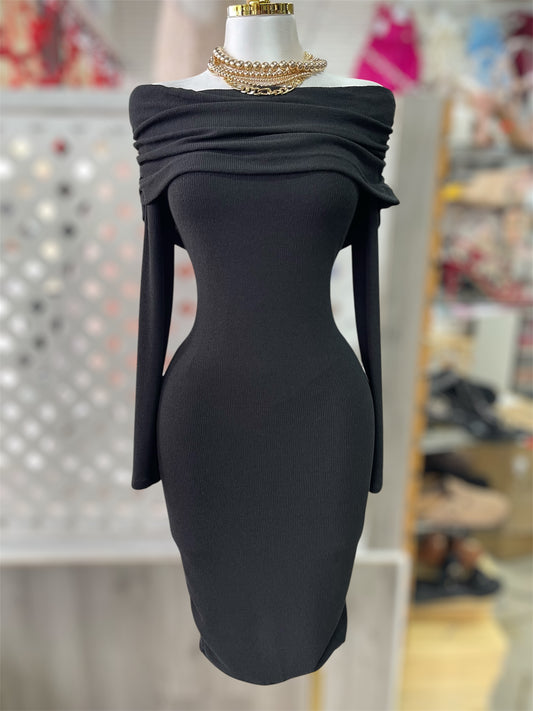 Donna Off the Shoulder Double Layered Long Sleeve Midi Dress